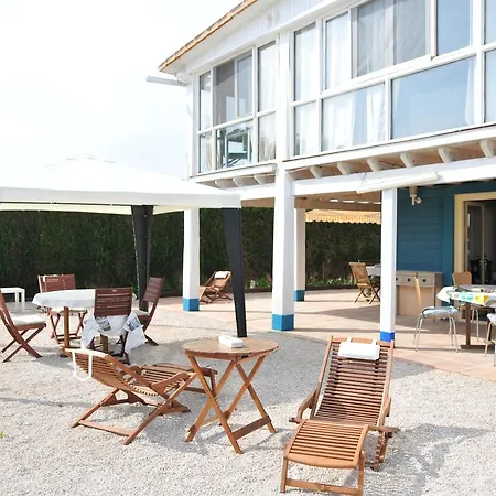 Oliwood Beach Дом отдыха Олива