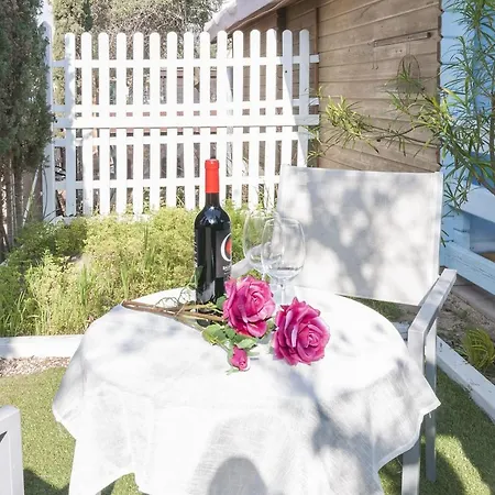 Дом отдыха Oliwood Beach Олива